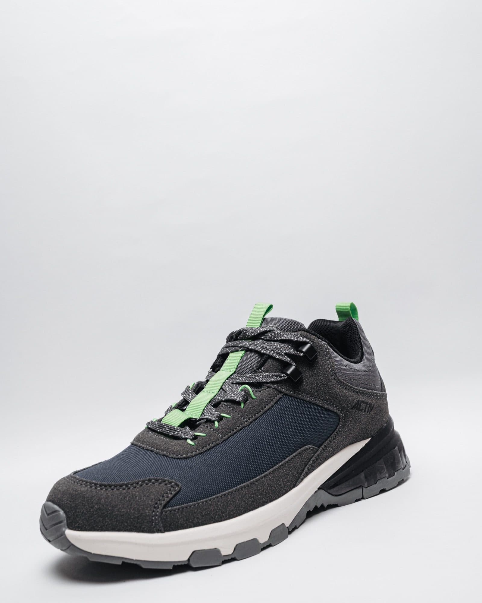 Navy and Green Ridge Hiker, view 1